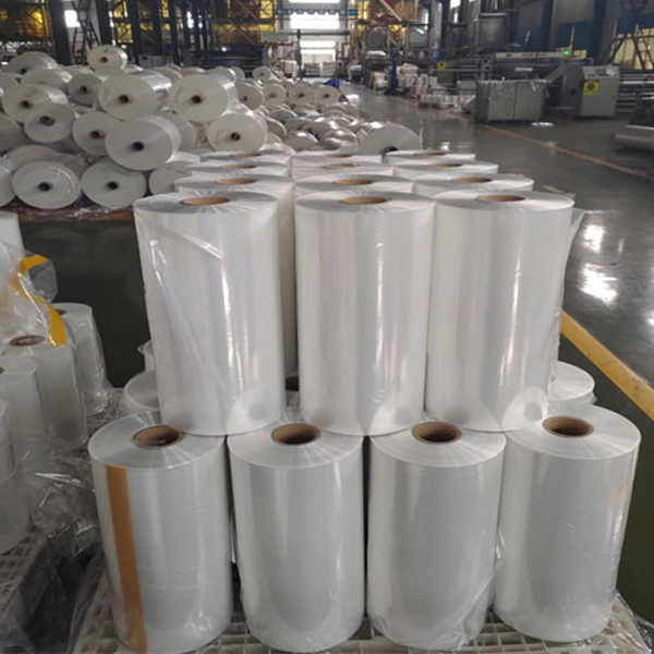Berat ringan Dampproof Polyolefin Plastic Wrap Roll Foil untuk Racun Perosak